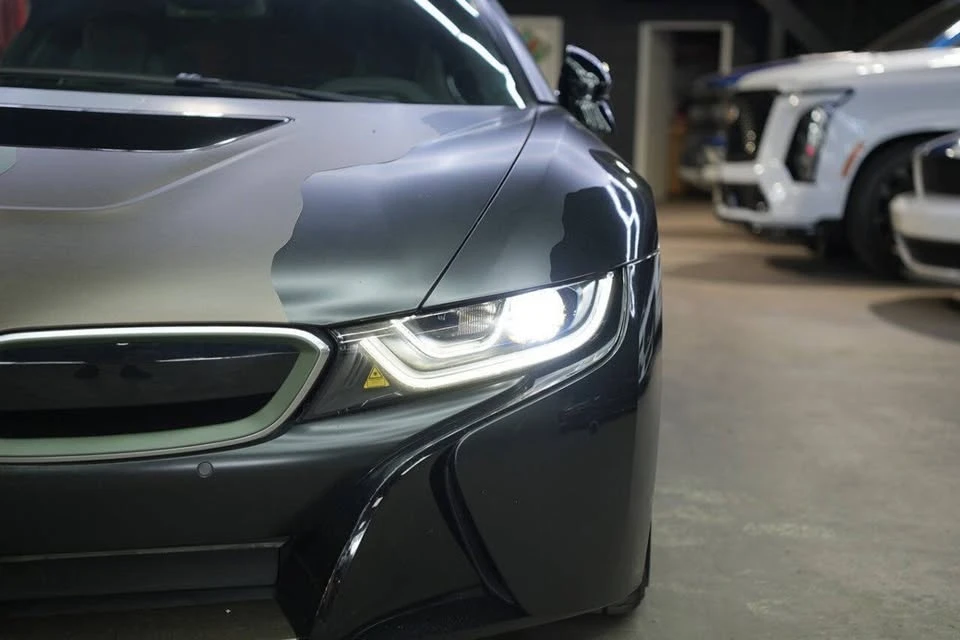 2016 BMW i8 - Image 12 of 20