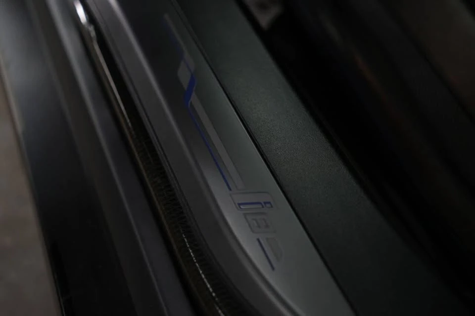 2016 BMW i8 - Image 18 of 20