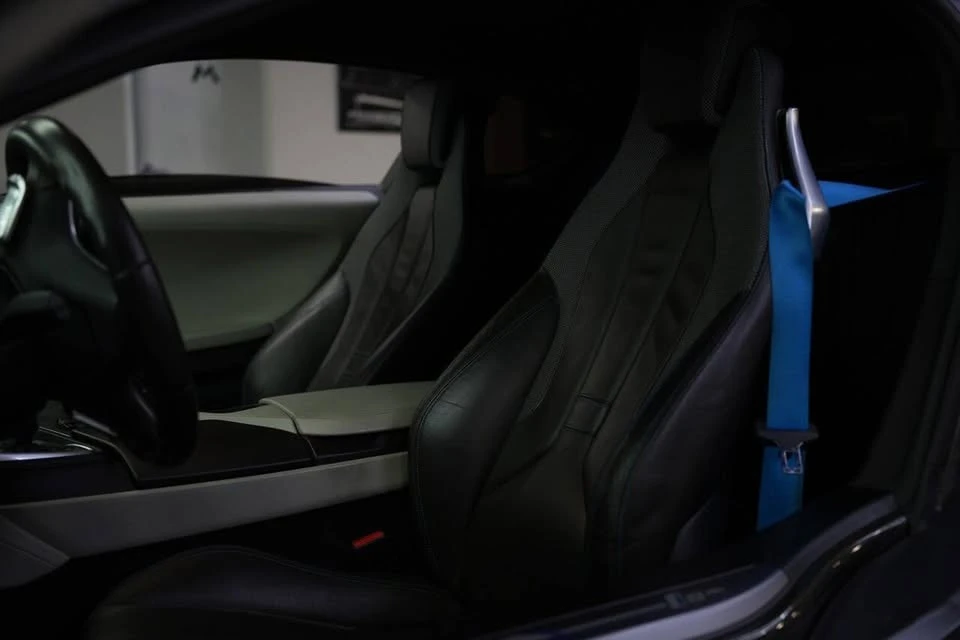 2016 BMW i8 - Image 15 of 20