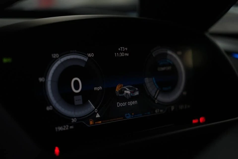 2016 BMW i8 - Image 20 of 20