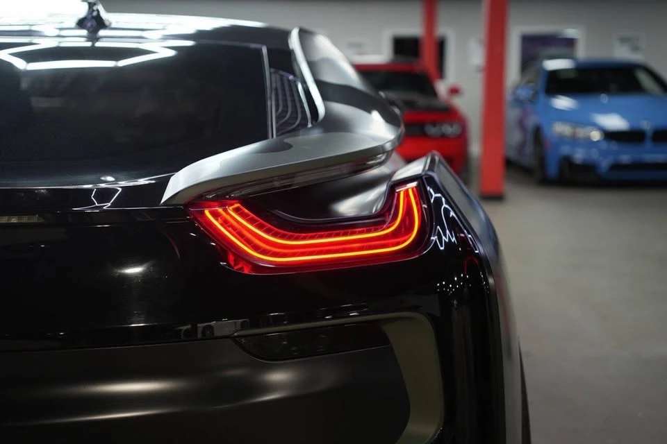 2016 BMW i8 - Image 7 of 20