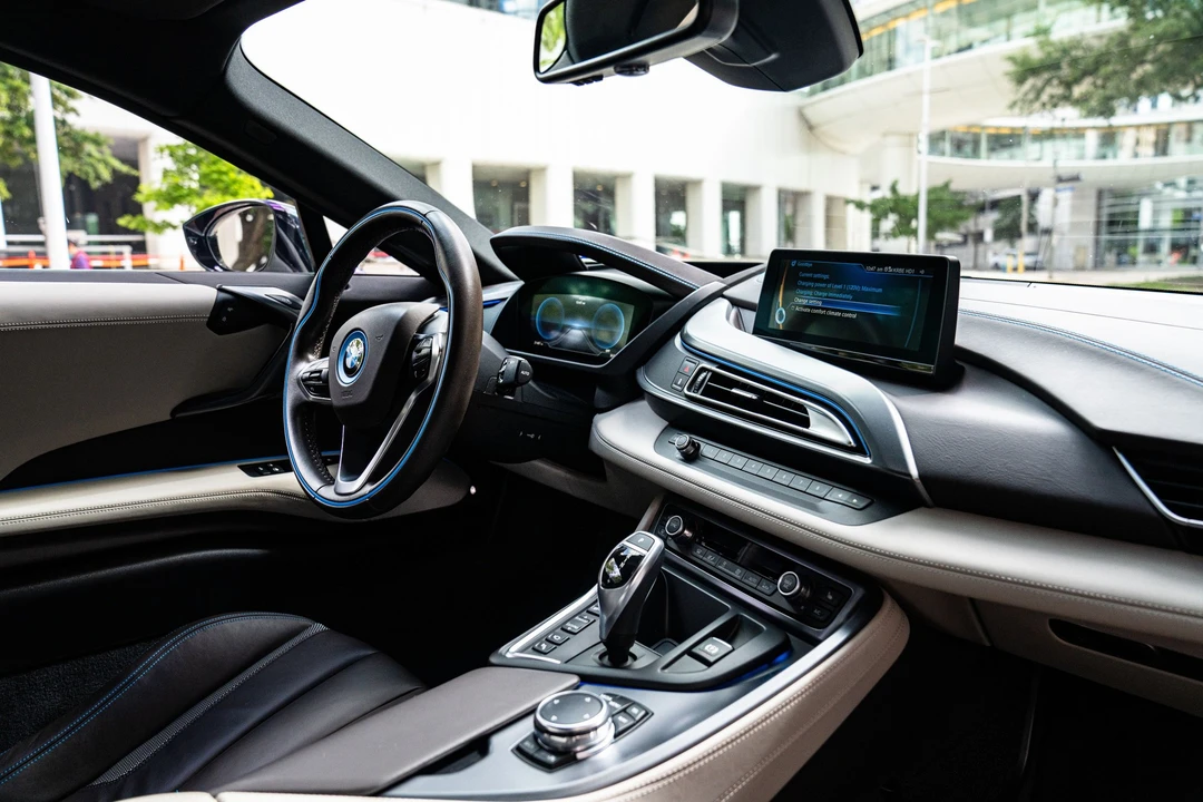 2016 BMW i8 - Image 10 of 30