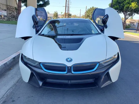 2016 BMW i8