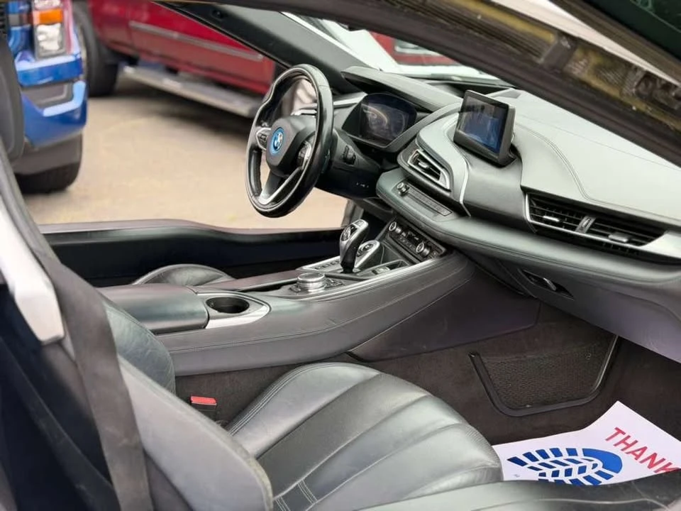 2016 BMW i8 - Image 7 of 16