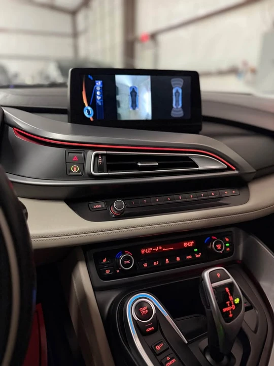 2016 BMW i8 - Image 9 of 19