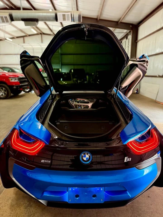 2016 BMW i8 - Image 6 of 19
