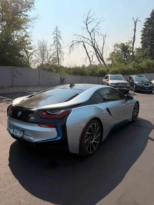 2016 BMW i8 - Image 6 of 19