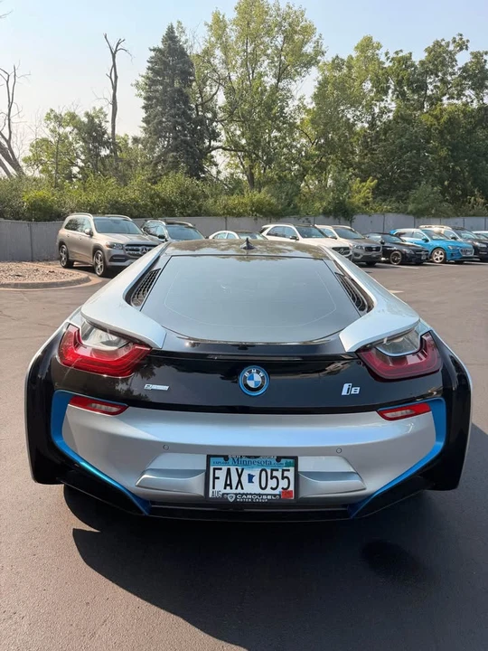 2016 BMW i8 - Image 5 of 19