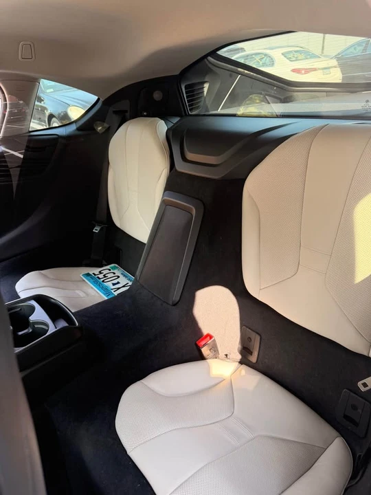 2016 BMW i8 - Image 15 of 19