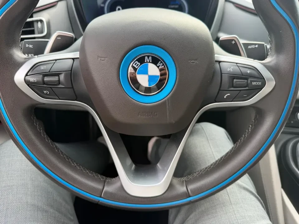 2016 BMW i8 - Image 10 of 20