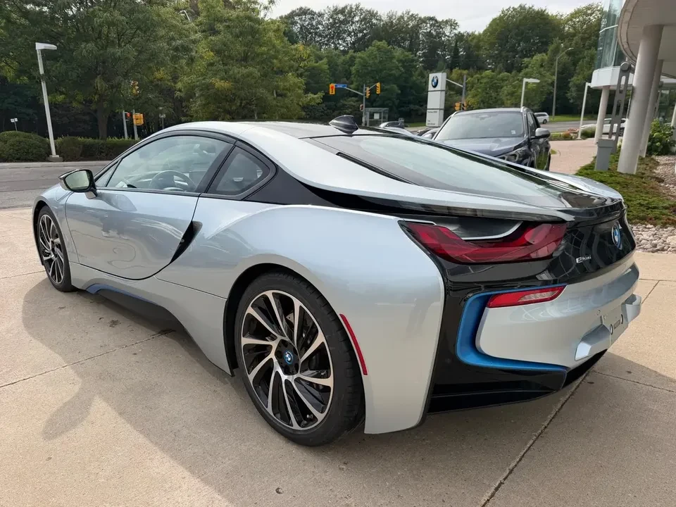 2016 BMW i8 - Image 5 of 20