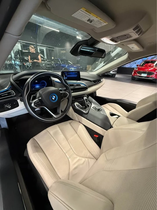 2016 BMW i8 - Image 7 of 9