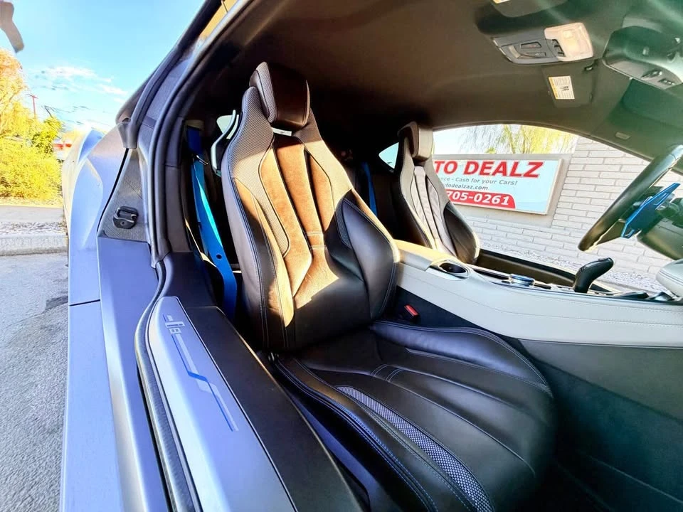 2016 BMW i8 - Image 18 of 20