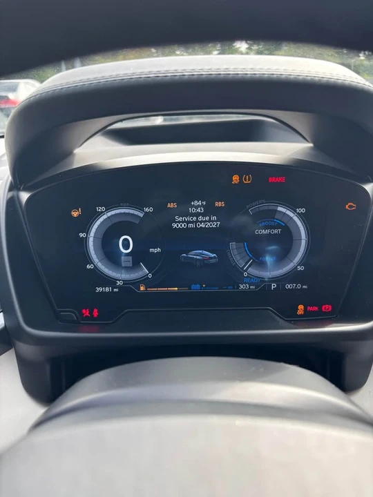 2016 BMW i8 - Image 14 of 20