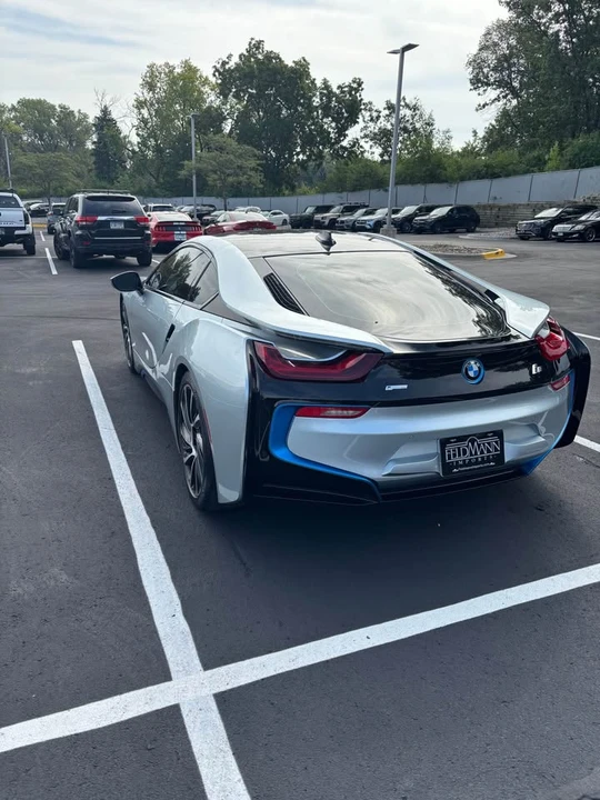 2016 BMW i8 - Image 8 of 20