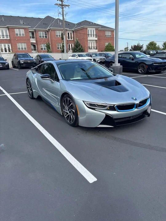 2016 BMW i8 - Image 3 of 20
