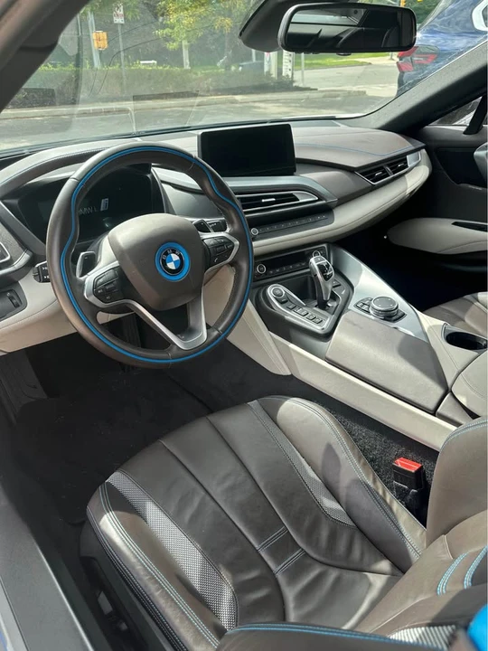 2016 BMW i8 - Image 5 of 7