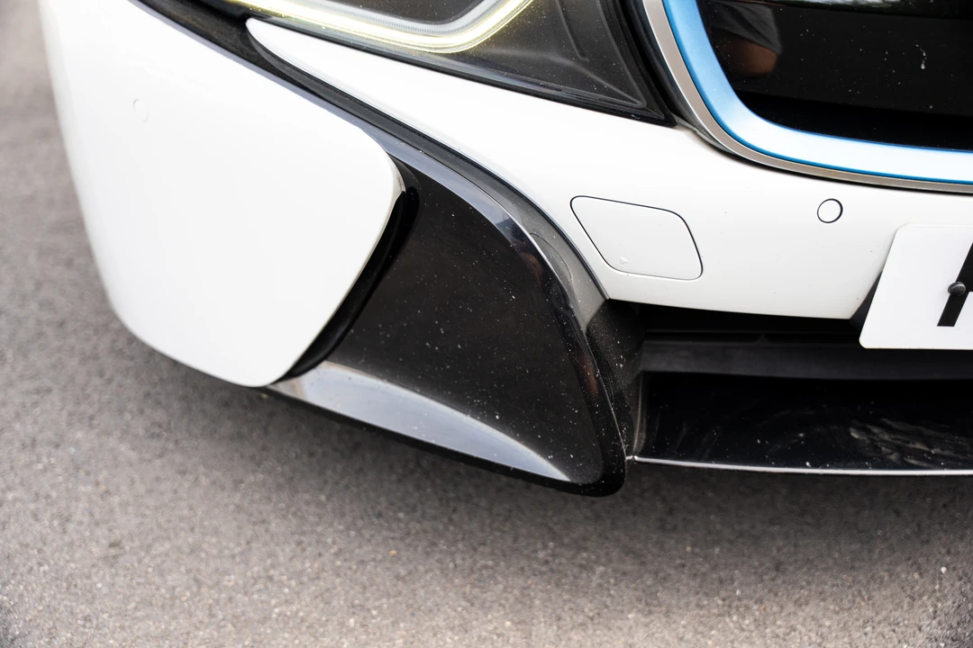 2016 BMW i8 - Image 19 of 31