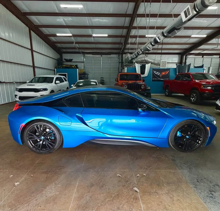 2016 BMW i8 - Image 19 of 20
