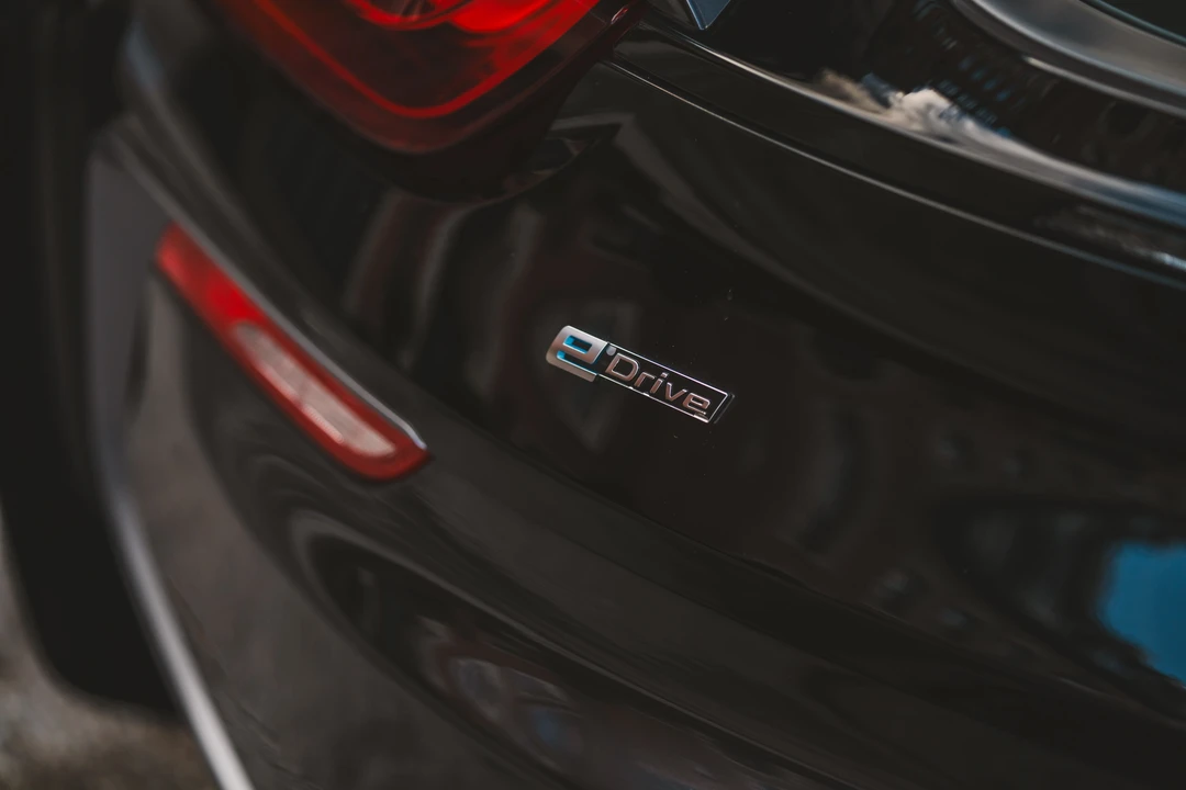 2016 BMW i8 - Image 20 of 31