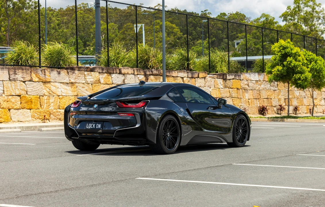 2016 BMW i8 - Image 20 of 21