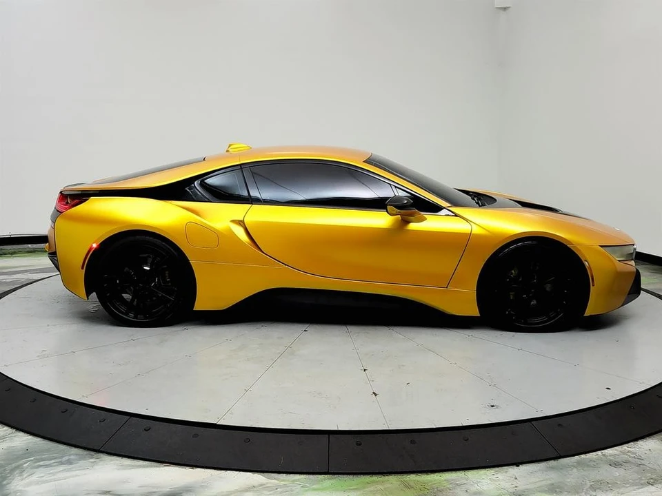 2016 BMW i8 - Image 4 of 12