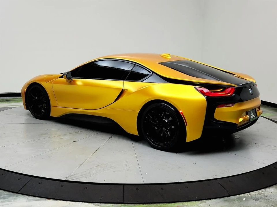 2016 BMW i8 - Image 7 of 12