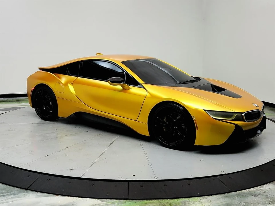 2016 BMW i8 - Image 3 of 12