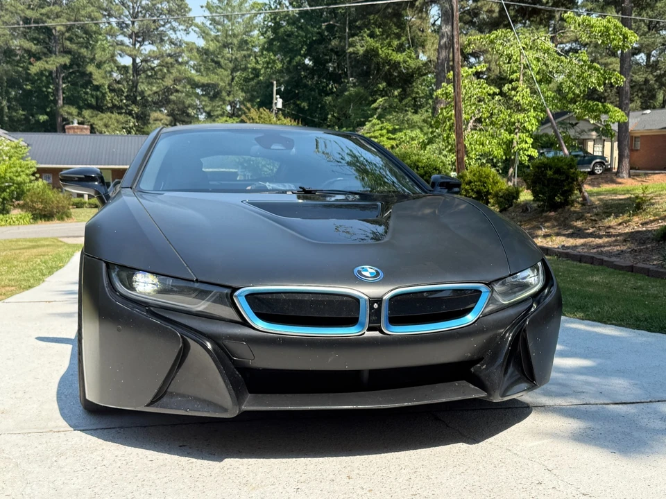 2016 BMW i8 - Image 3 of 15
