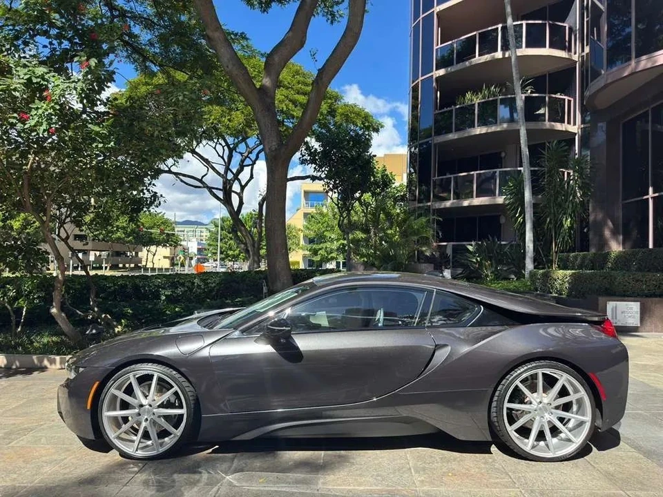 2016 BMW i8 - Image 21 of 21