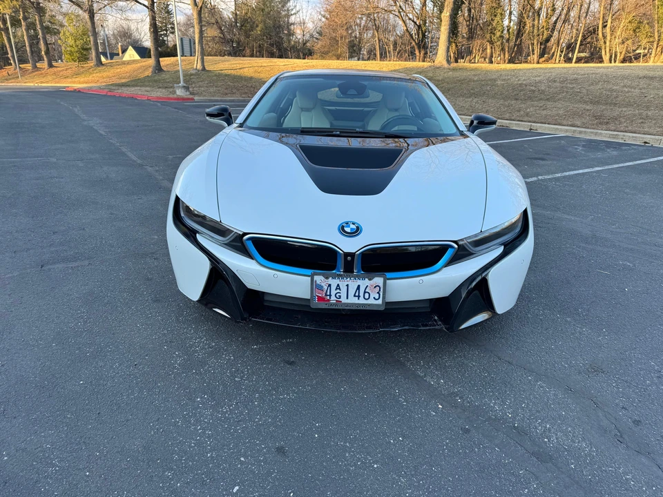 2016 BMW i8 - Image 6 of 31