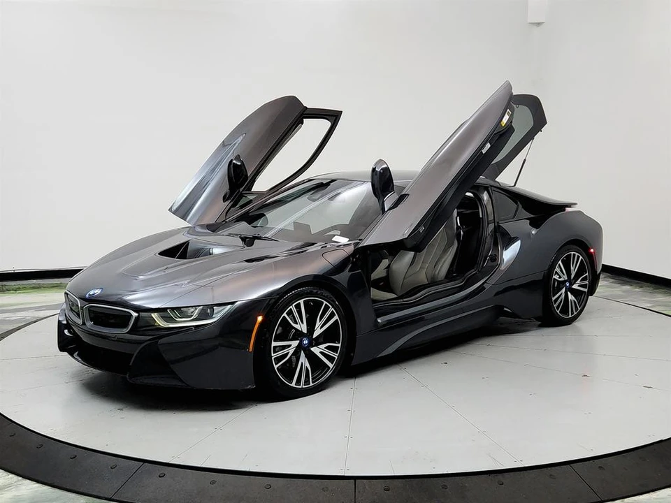 2016 BMW i8 - Image 9 of 21