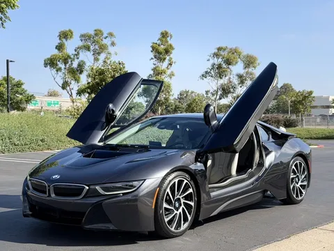 2016 BMW i8 Coupe