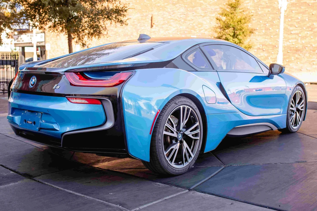2016 BMW i8 - Image 4 of 24