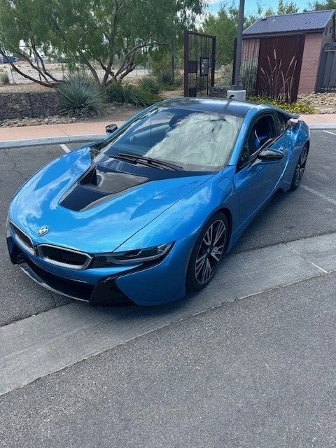 2016 BMW i8 - Image 2 of 21