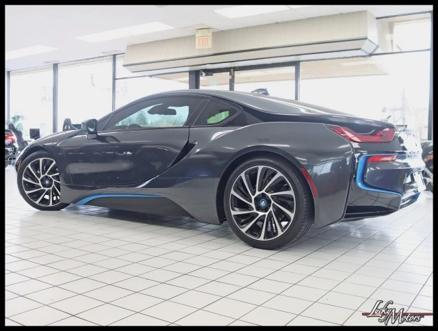 2016 BMW i8 - Image 9 of 21