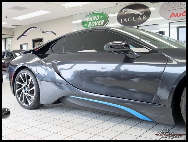 2016 BMW i8 - Image 3 of 21