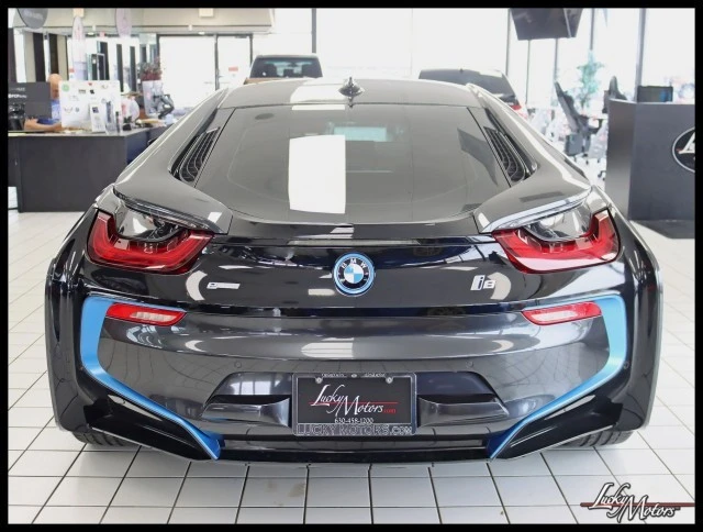 2016 BMW i8 - Image 13 of 21