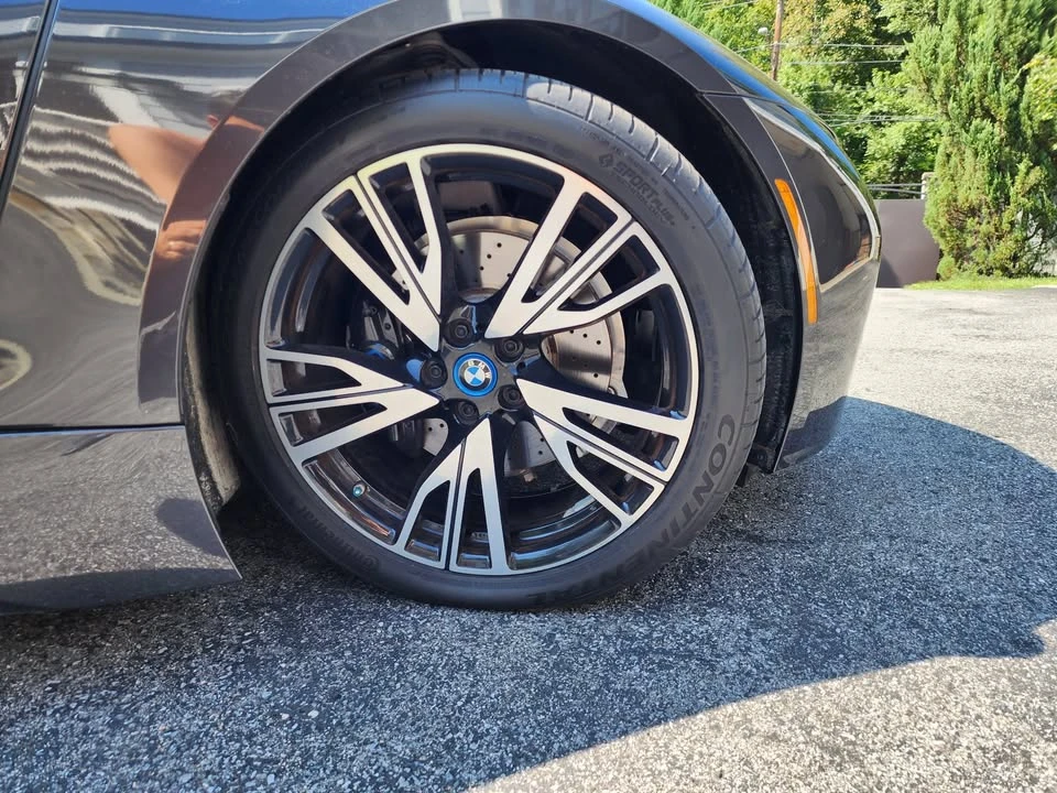 2016 BMW i8 - Image 14 of 20