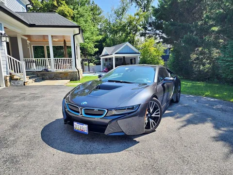 2016 BMW i8 i8