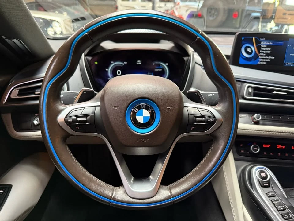 2016 BMW i8 - Image 8 of 18