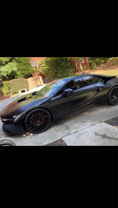 2016 BMW i8 - Image 9 of 10