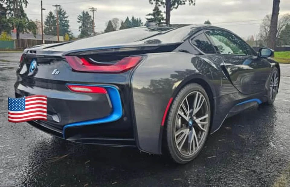 2016 BMW i8 - Image 4 of 8