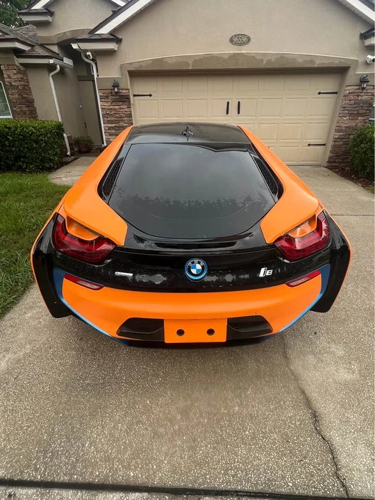 2016 BMW i8 - Image 5 of 8