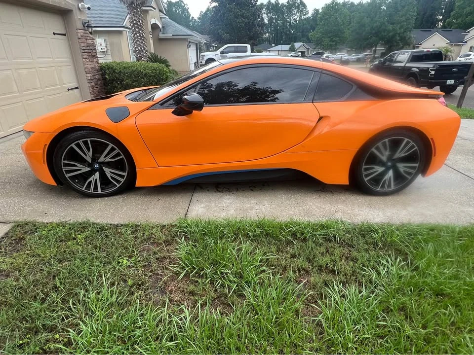 2016 BMW i8 - Image 2 of 8