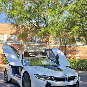2016 BMW i8