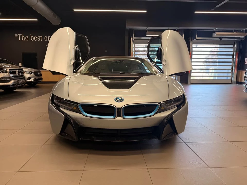 2016 BMW i8 - Image 3 of 14