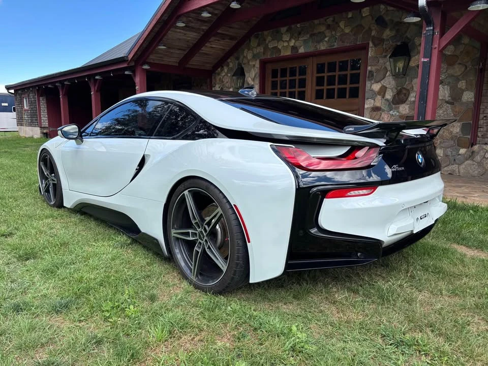 2016 BMW i8 - Image 7 of 12