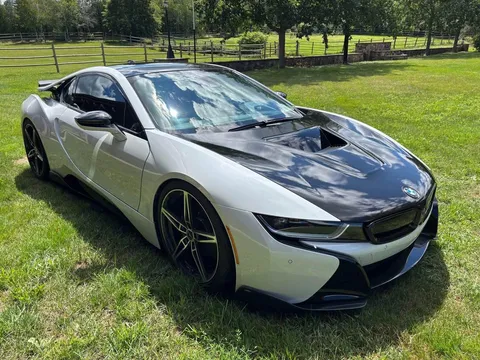 2016 BMW i8 i8