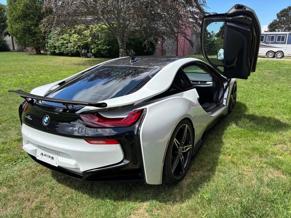 2016 BMW i8 - Image 8 of 12